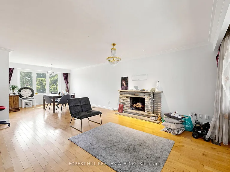 32 Wycliffe Cres — Photo 7