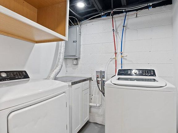 5th image of 16800 Ilene St