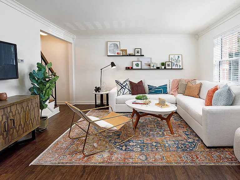 Brentwood Model Living