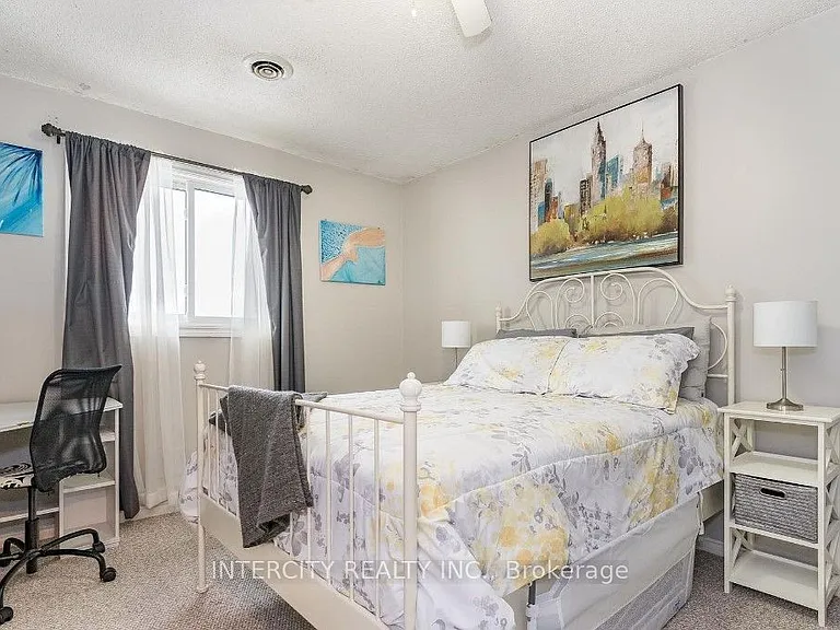 79 Kinzie Ln — Photo 7