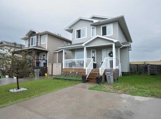 7406 E 91st St, Grande Prairie, AB T8X0J1