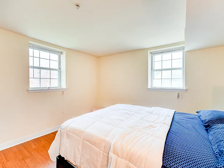 Park Vista Apartments — Photo 10