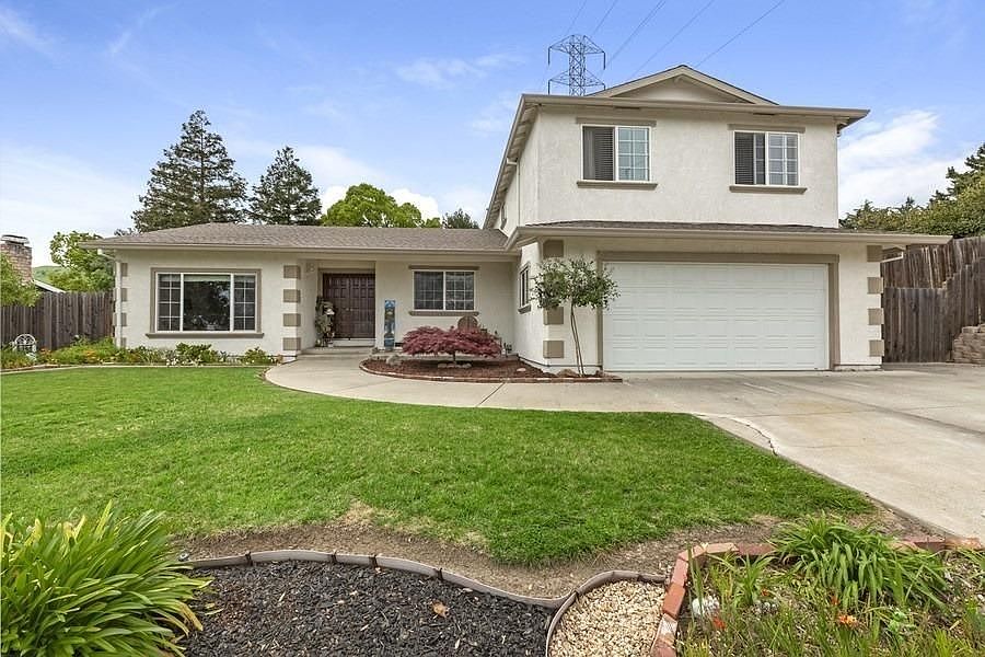 1st image of 2213 Arbol Ct