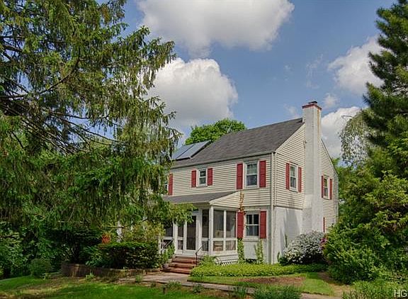 2nd image of 165 Nanny Hagen Rd