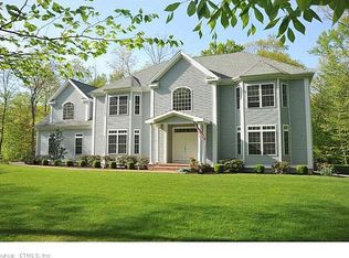 18 Surrey Ridge Rd, Killingworth, CT 06419