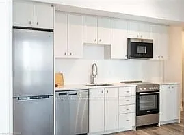 15 Wellington St S #1102 — Photo 10