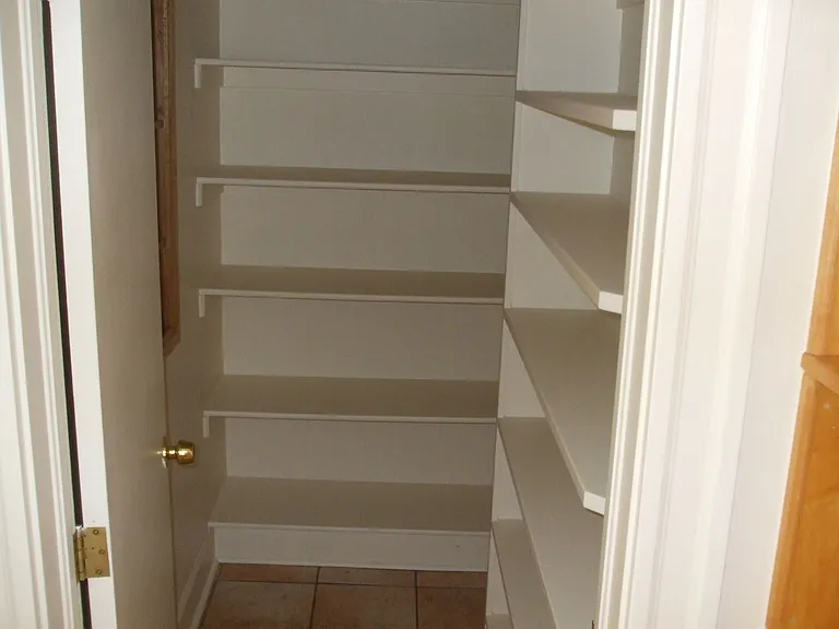 669 S Sherman St — Photo 11
