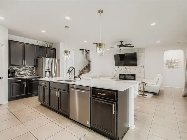 7020 Ondantra Bnd, Austin, TX 78744