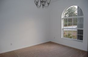 3rd image of 2699 Quincy Ave SE