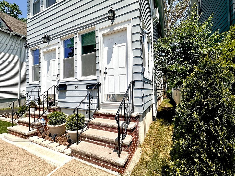 1st image of 51 Oakwood Ave #2