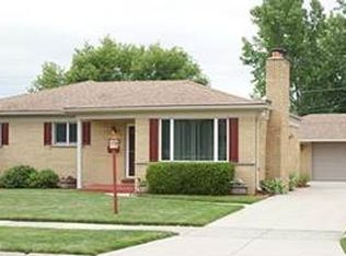 12134 Champaign Ave, Warren, MI 48089