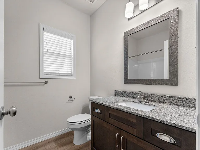 3001 W Cardinal St — Photo 13