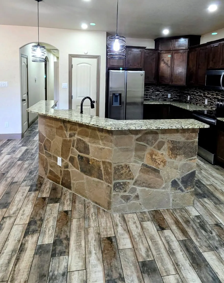 3 bed, 1520 sqft, $2,200 — Photo 4
