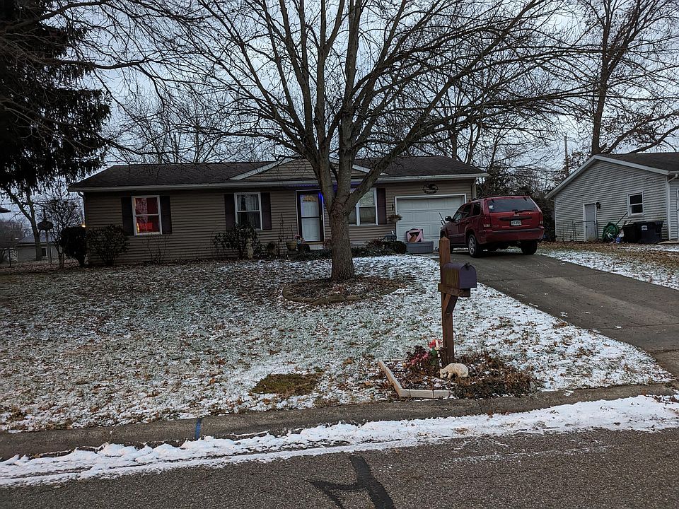 1st image of 106 Kelly Ct