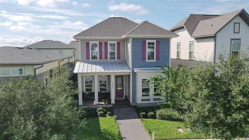 4 bed, 3.0 bath, 2909 sqft, $4,600 — Photo 1