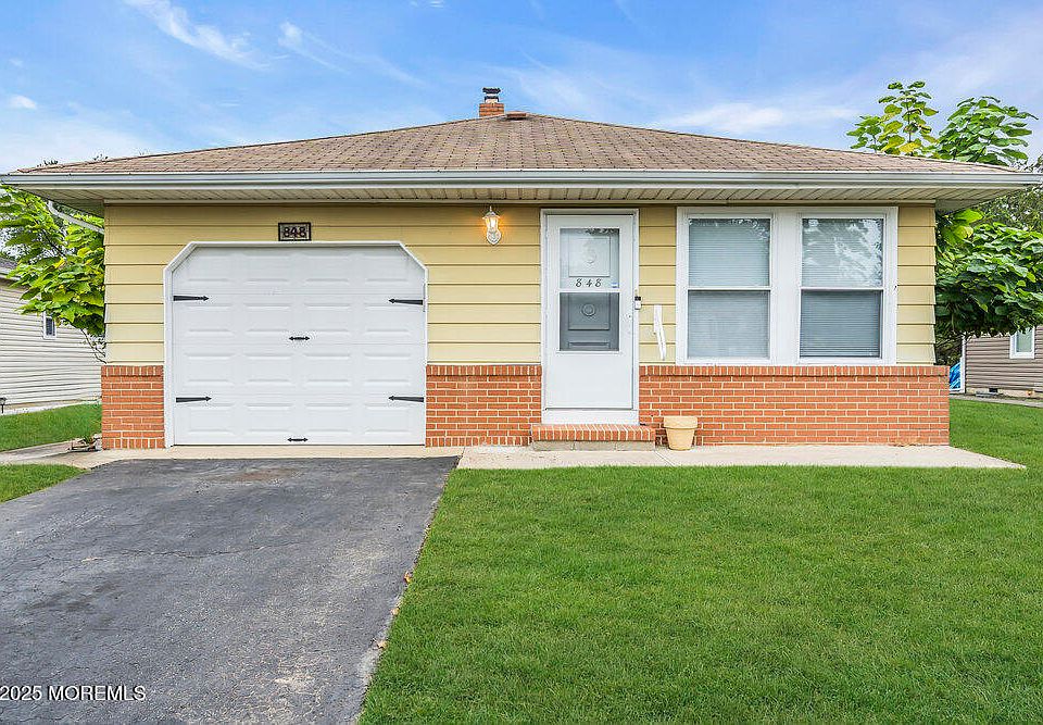 1st image of 848 Jamaica Boulevard