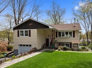 49 Aqueduct Rd, Garrison, NY 10524