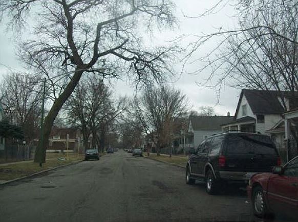 2nd image of 6052 S Honore St