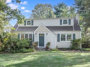 124 Horizon Dr, Boonton, NJ