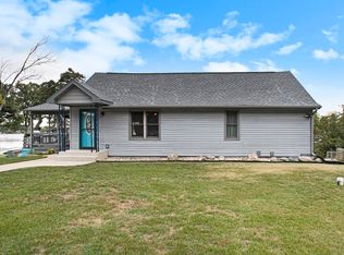 50762 Teall Rd, Bristol, IN 46507