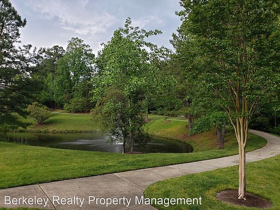 5th image of 404 Settlement Dr