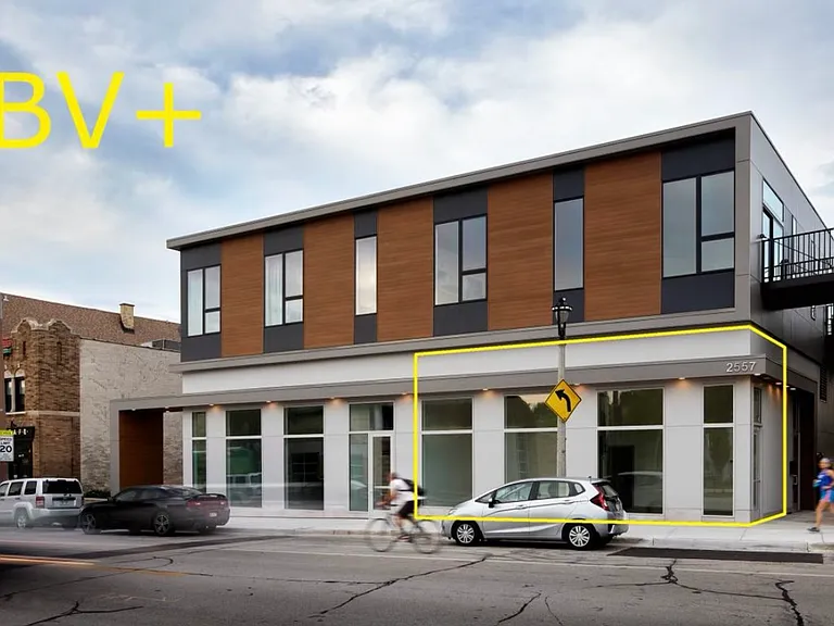 2557 S Kinnickinnic Ave #101 — Photo 8