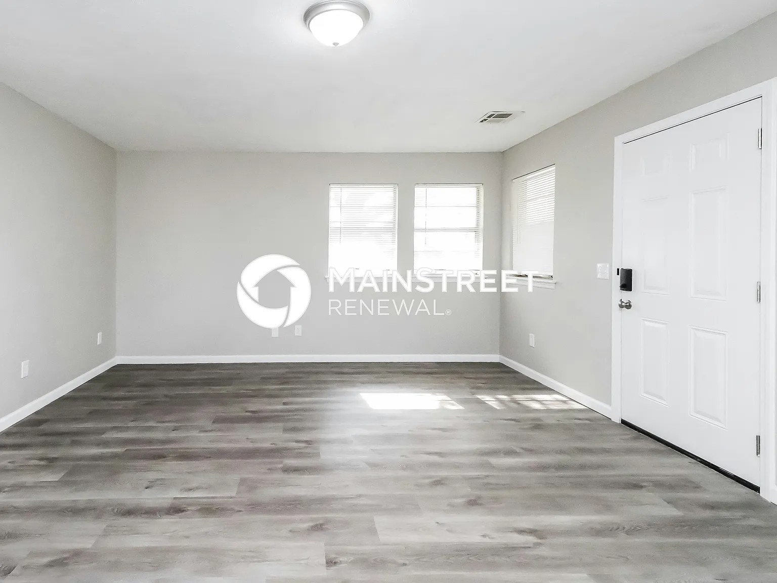 217 Cherrywood Dr — Photo 2