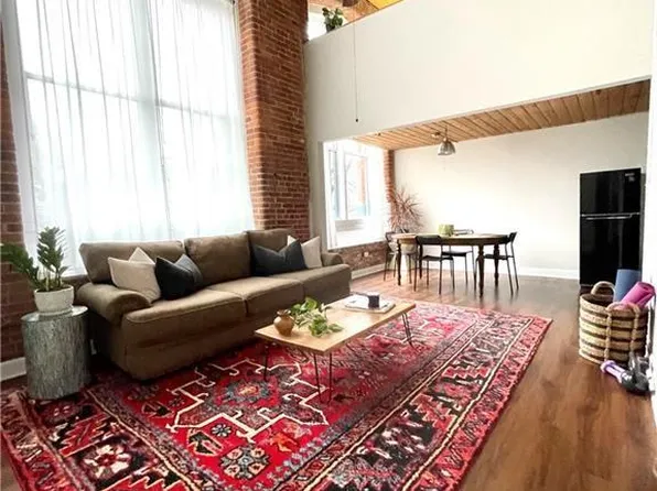 201 S Hoskins Rd APT 133, Charlotte, NC 28208