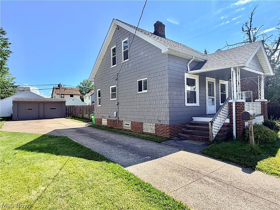 1st image of 21060 Naumann Ave