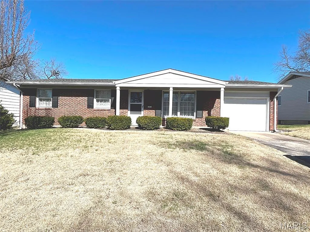 917 Wilmington Dr photo 1