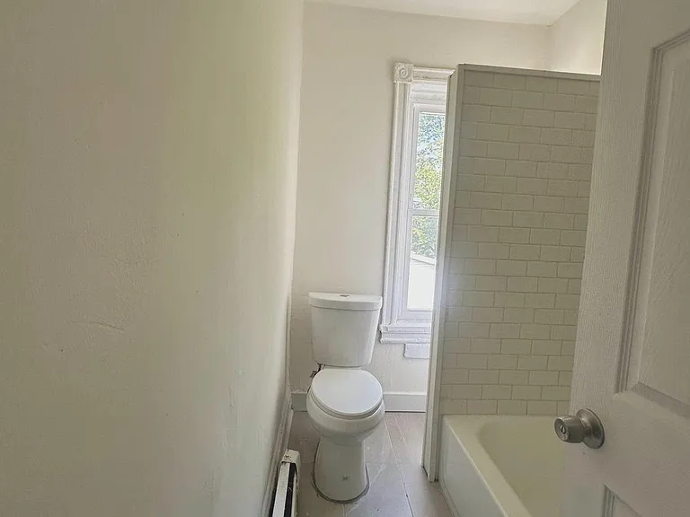 702 Martin Luther King Jr Blvd — Photo 12