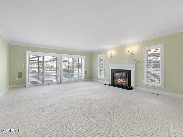 954 Barnegat Ln — Photo 14