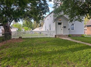 2428 14th Ave E, North Saint Paul, MN 55109