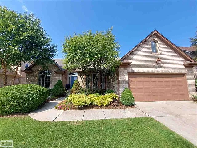46263 Appleton Dr photo 1