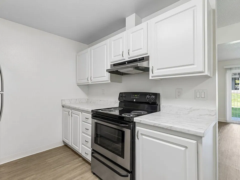 Tessera Apartments