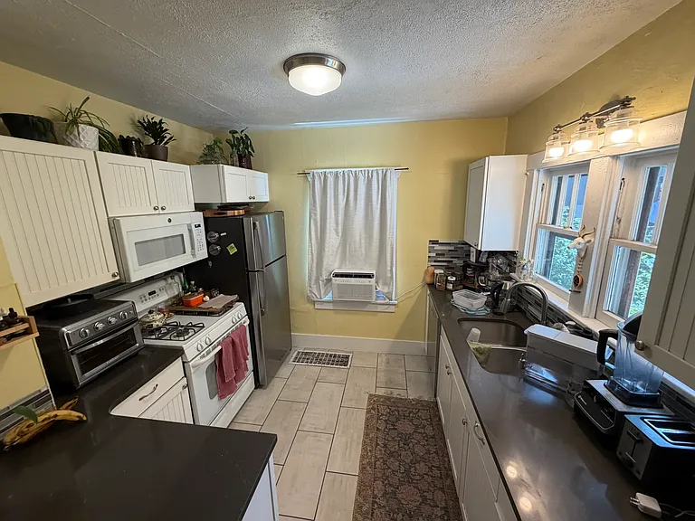 3939 N Vrain St — Photo 5