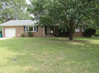 5573 Whisperwood Dr, Dalzell, SC 29040
