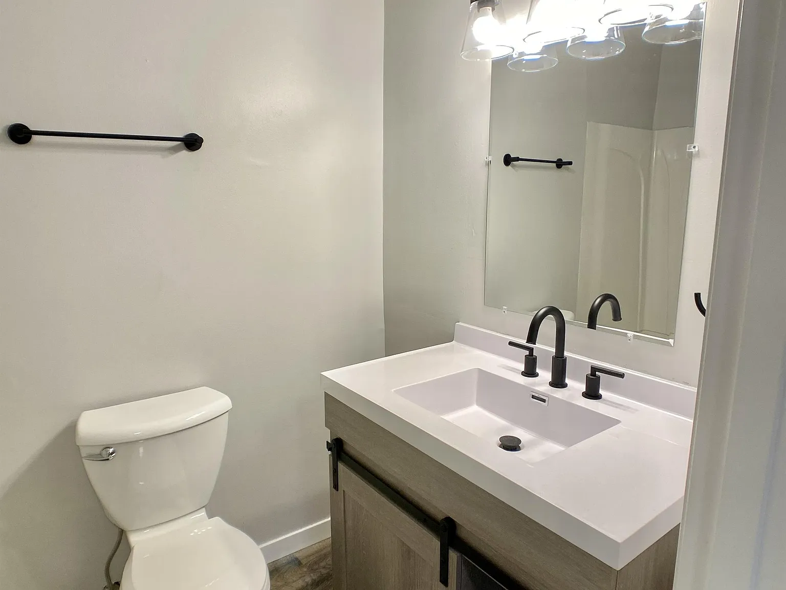 930 South Broadway Avenue- Kyllo - 3 — Photo 3
