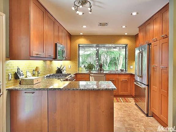 2nd image of 11255 Picture Rock Ct