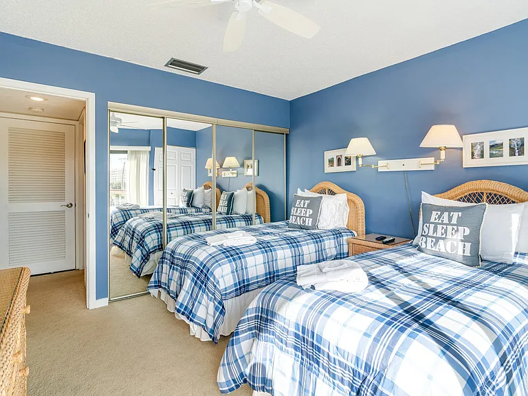1181 Lake House Cir — Photo 21