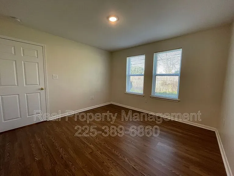 7743 Bles Ave #1B — Photo 8