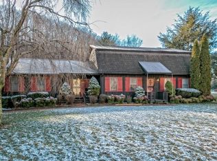 2104 Hickory Springs Rd, Johnson City, TN 37604