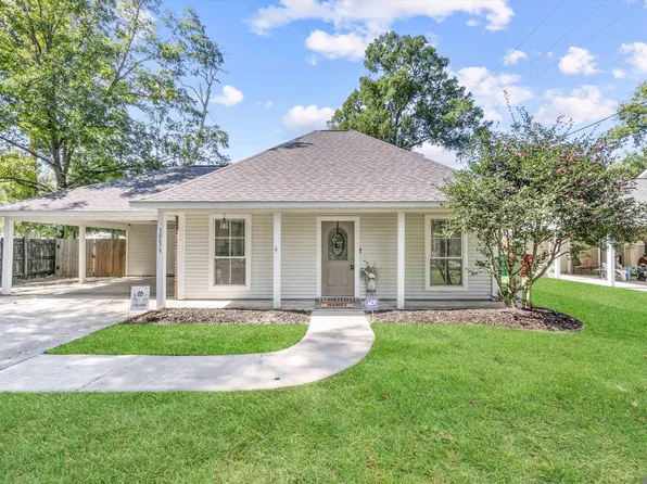 30679 Baker Dr, Denham Springs, LA 70726