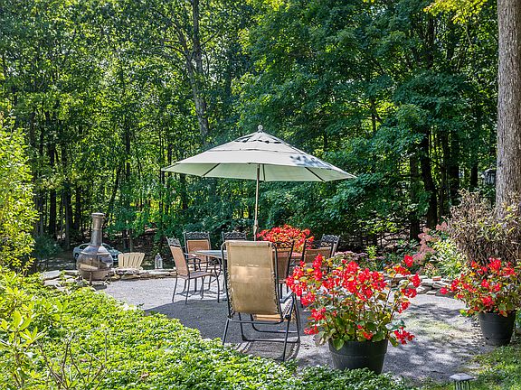 20 Wakeman Hill Road