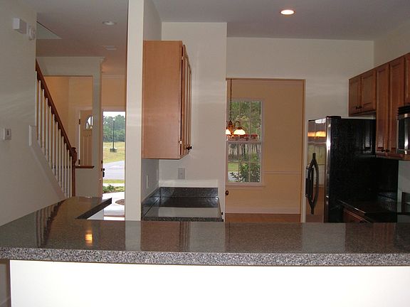 5th image of 2950 Sugarberry Ln