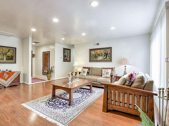 3rd image of 4820 W Fork Ct