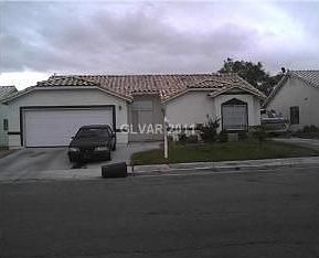 2nd image of 3928 Wabash Ln