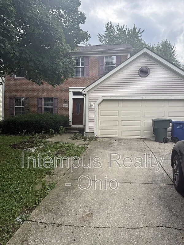 4 bed, 2.5 bath, 1976 sqft, $1,697 — Photo 1
