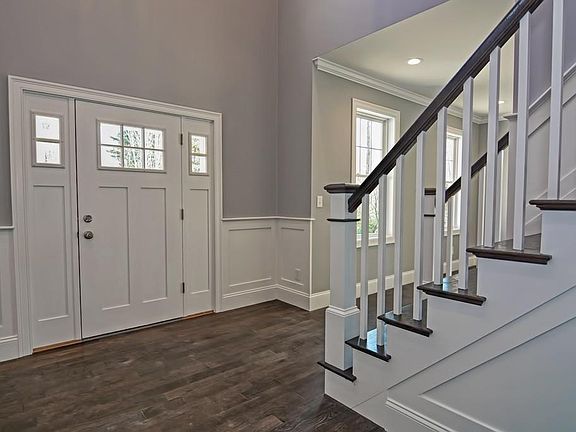 4th image of 9 Oakhill Ave