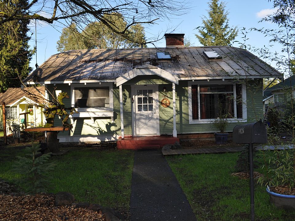 1st image of 1426 Conger Ave NW